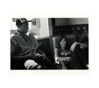Mercedes Maxwell et un jeune homme photographiés par Larry Clark
