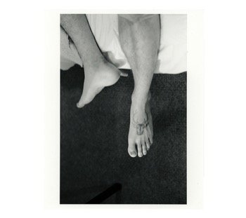 Détail de jambes photographié par Larry Clark pour HUGE Magazine